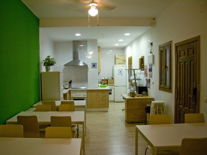 The Living Roof Hostel Madrid Restaurant billede